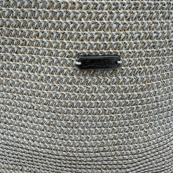 Sun & Sand Straw Shoulder Bag – Beige Woven Crossbody – Boho Style - Picture 12 of 12